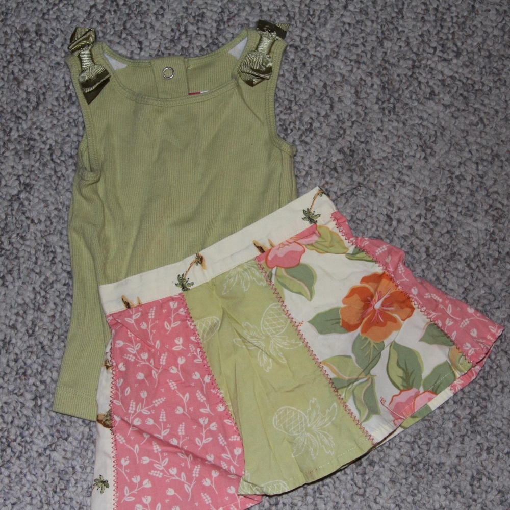 Gymboree Green Tank Top & Tropical Print Skirt